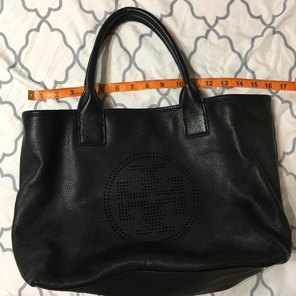 Tory Burch Black perforated handbag - Picture 7 of 8